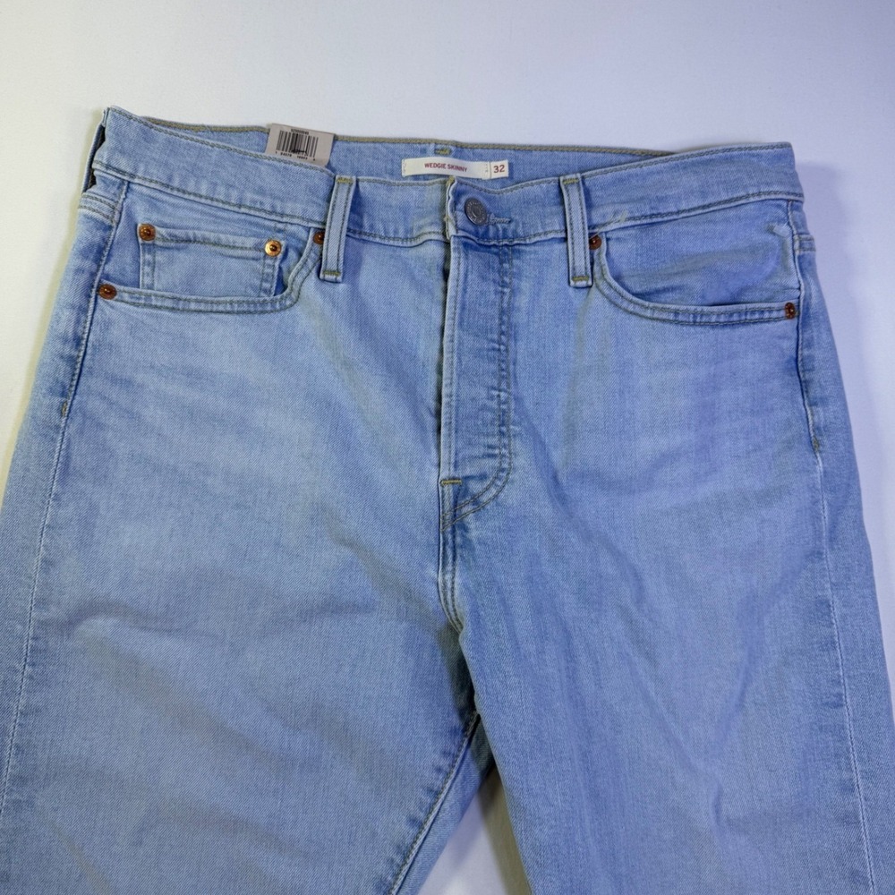 Levi's Wedgie Skinny Jeans Womens 32x26 Light Wash High Rise Button Fly Crop - Picture 3 of 15